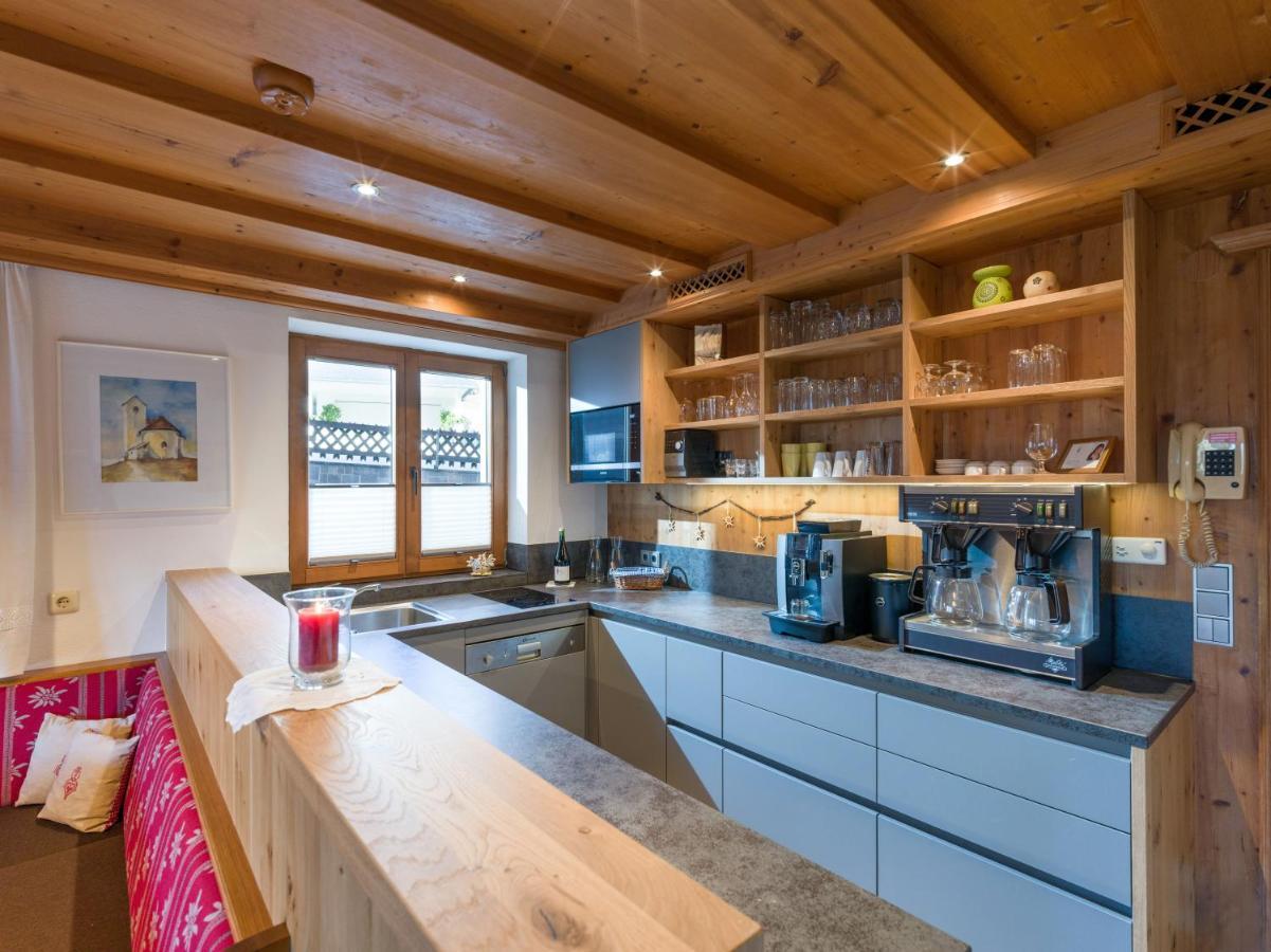Gaestehaus Hofer Brixen im Thale Esterno foto