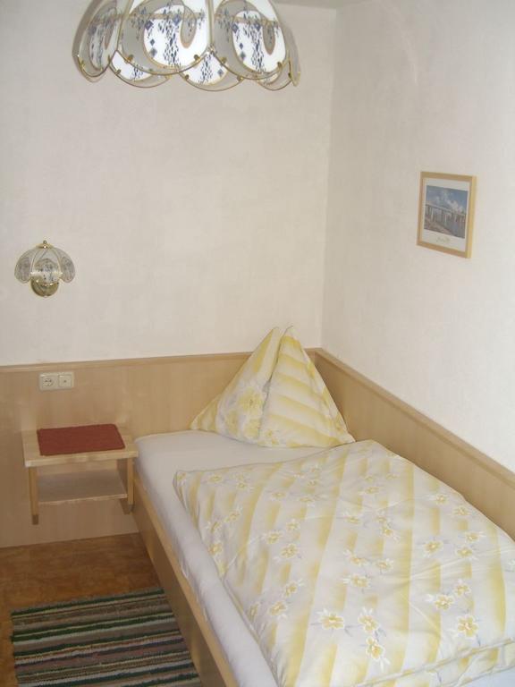 Gaestehaus Hofer Brixen im Thale Camera foto